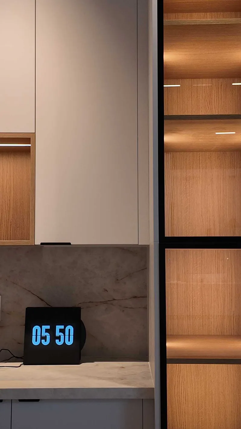 Sun Sea Sky Reno showroom in Concord displaying bathroom vanities, LED mirrors, and fixtures