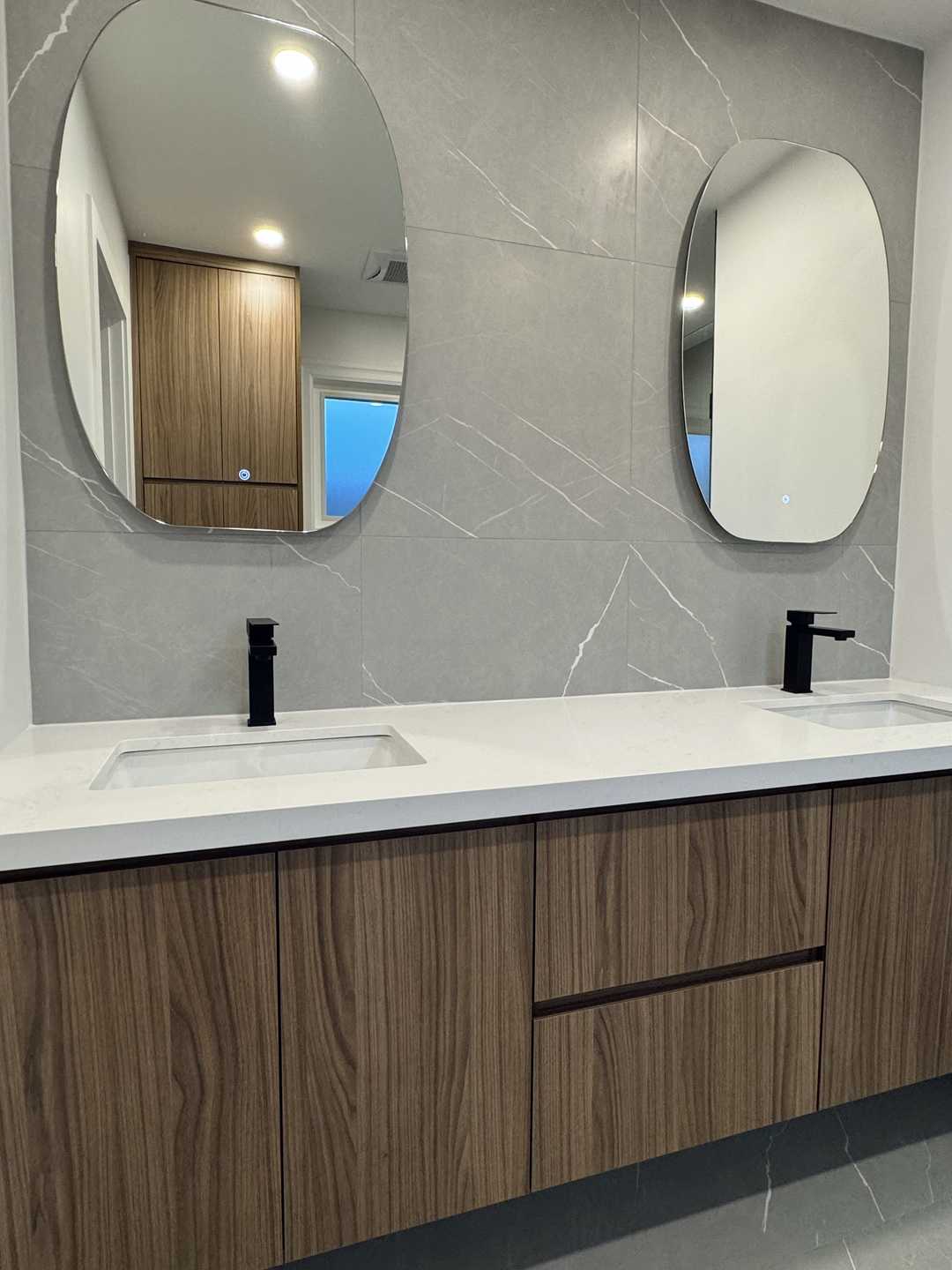 Powder room （custom black vanity with two U SHAPE drawers, - Image 3