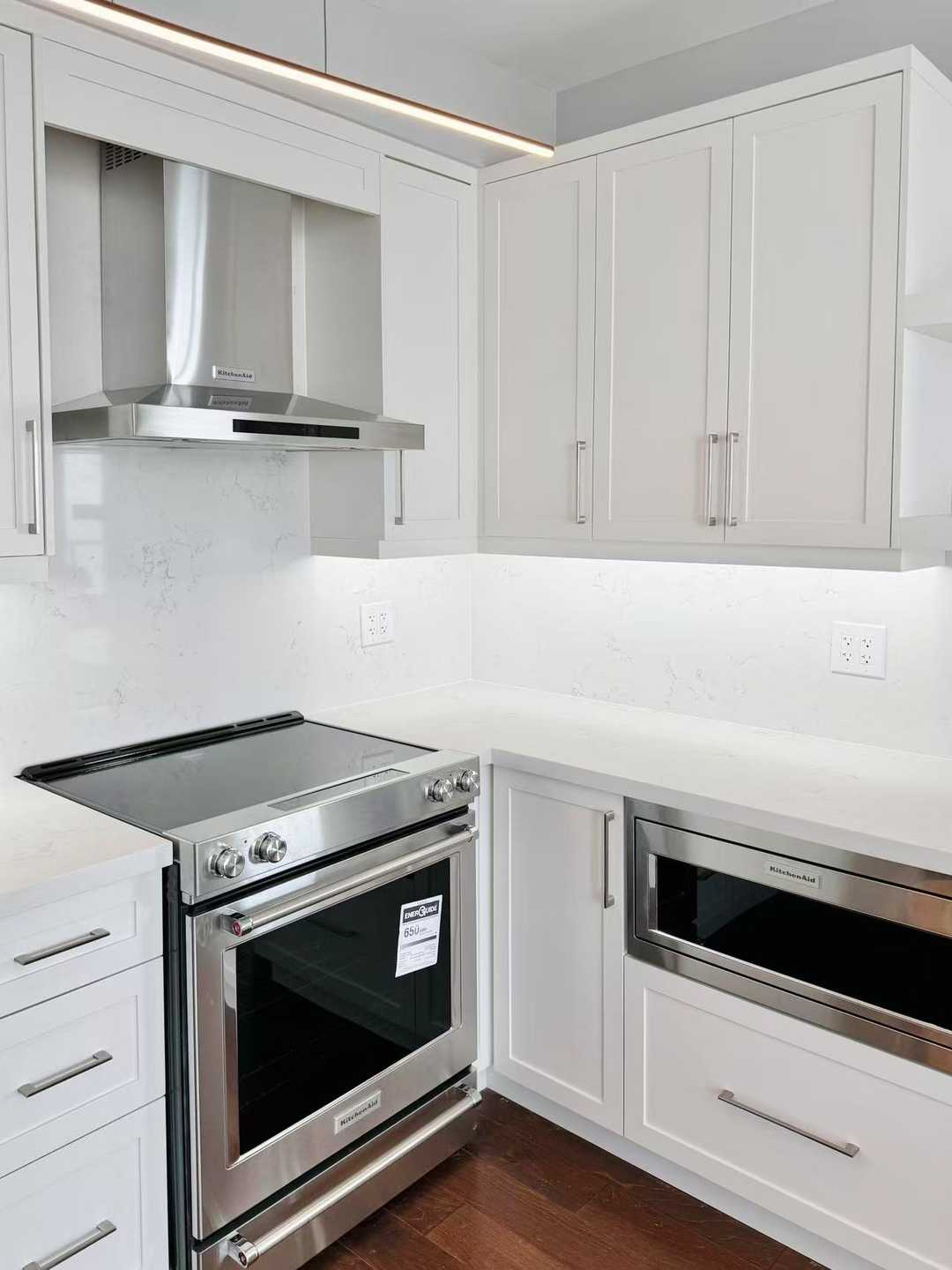 2 bathroom with white shaker kitchen cabinet - Image 5