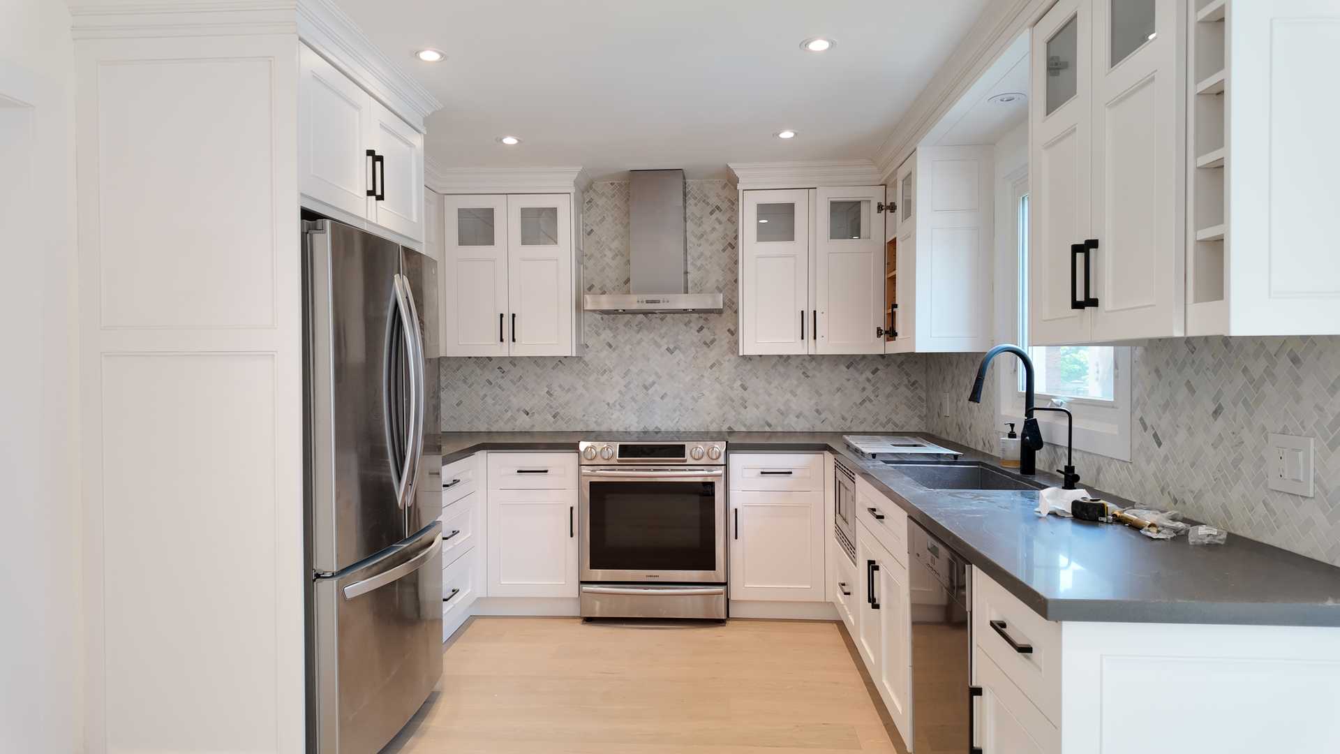 Full house renovation - includes tv wall, customize kitchen, closets, - Image 4