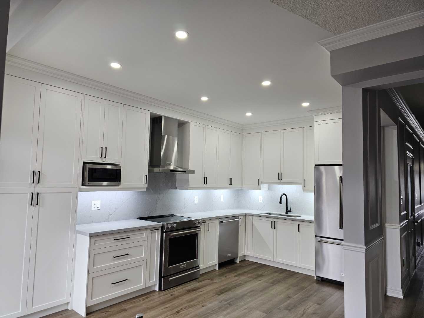 White shaker Built-in customize kitchen cabinets with drawers with brownish - Image 3