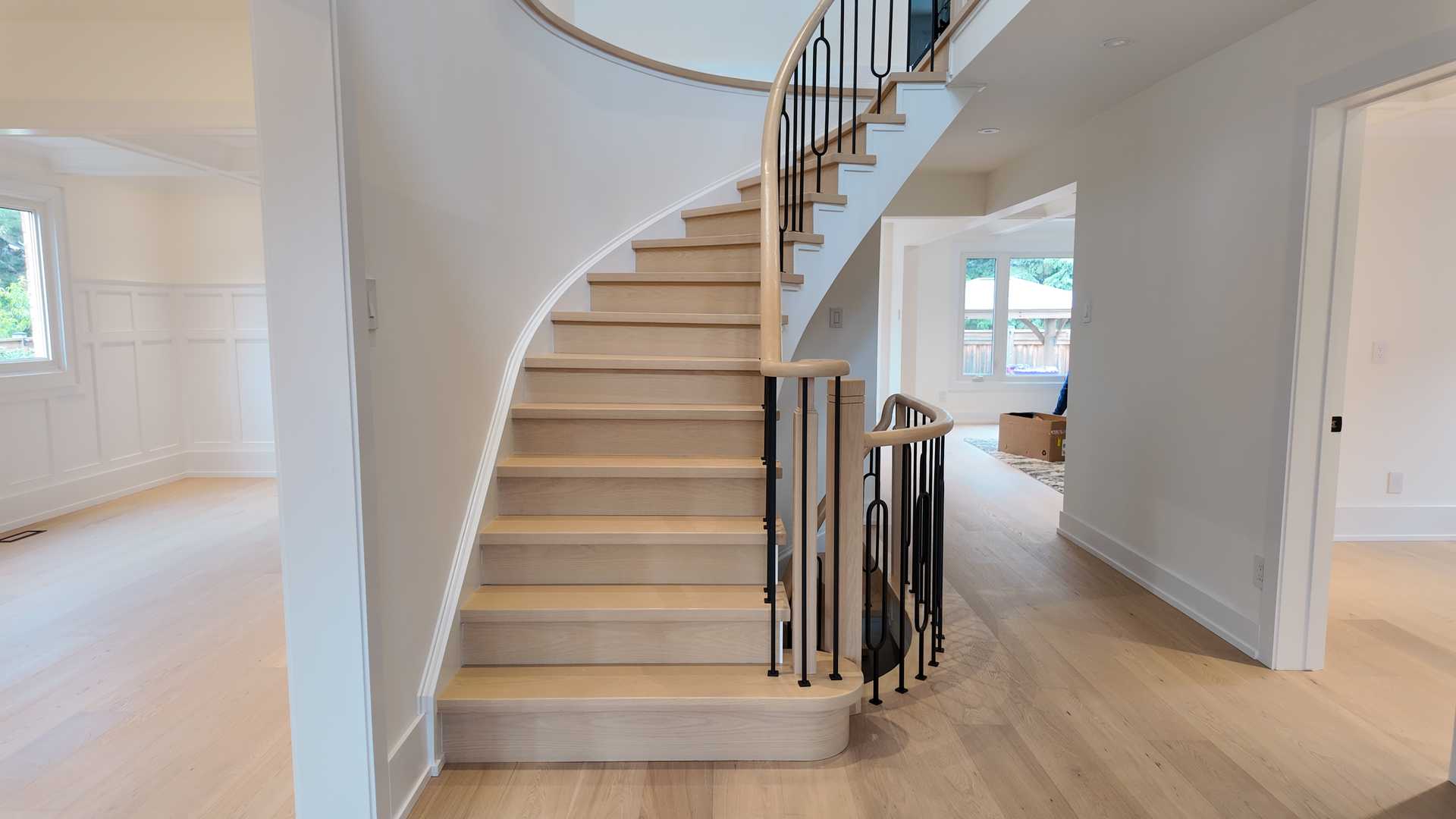 blonde wood flooring， with smooth rounded handrail - Image 6
