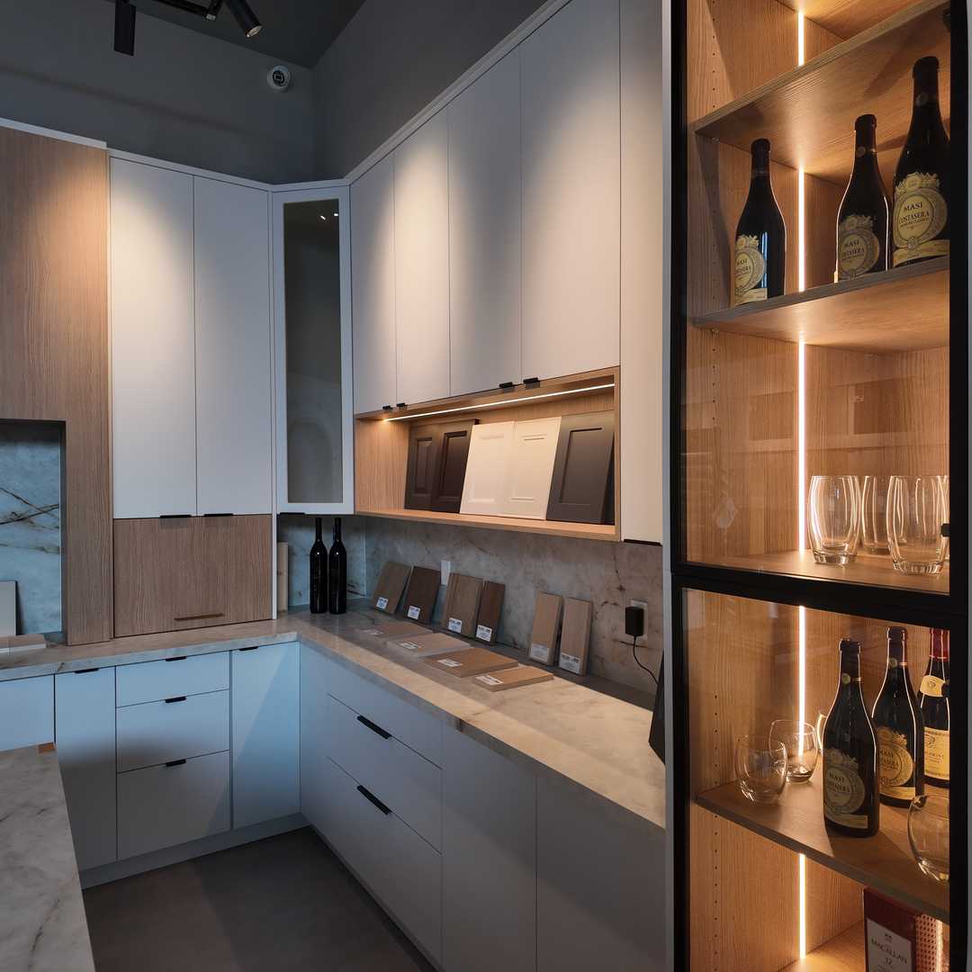 Kitchen renovation gallery with cabinet samples and countertop materials in Vaughan GTA showroom